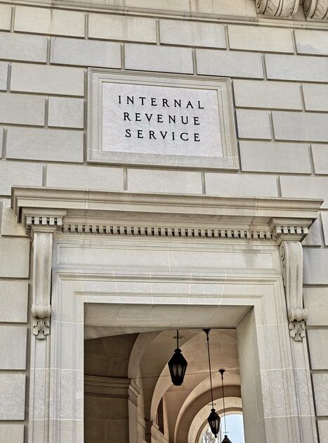Strategic business tax advisory session focused on long-term growth